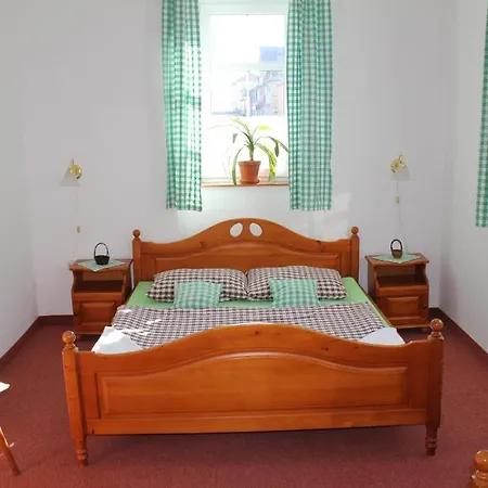 Svaty Hubert Guest house 3*